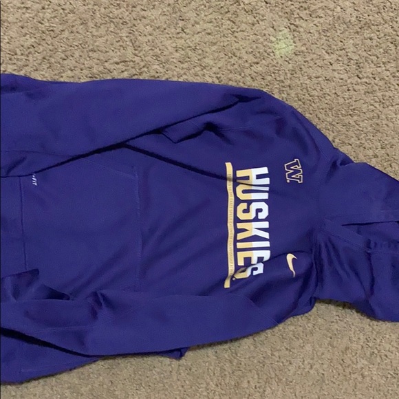 Nike Other - Nike huskies hoodie